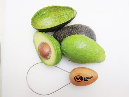 Avocado Peeler with Wooden Handle – Easy Fruit Skin Removal Tool